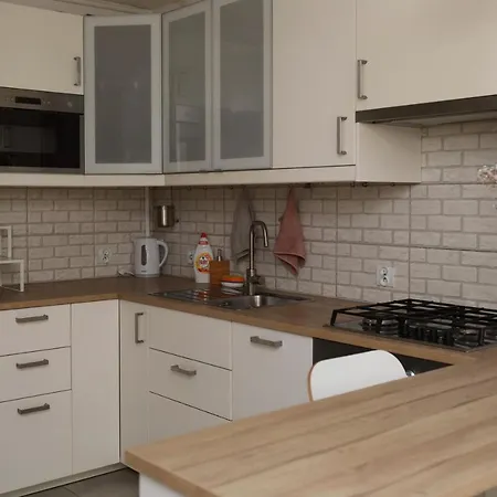 Mieszkanie 4 Apartman Varsó